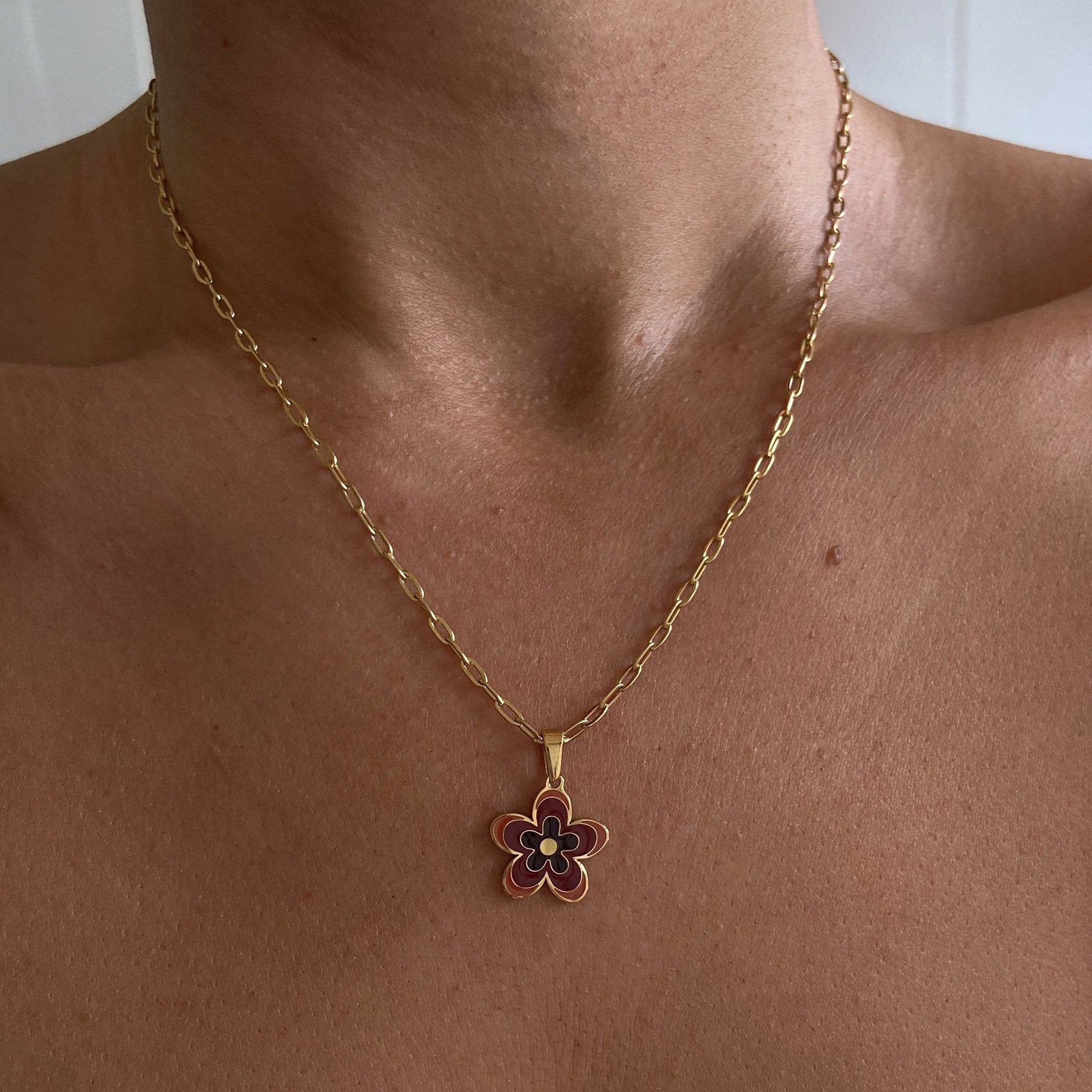 Flower necklace