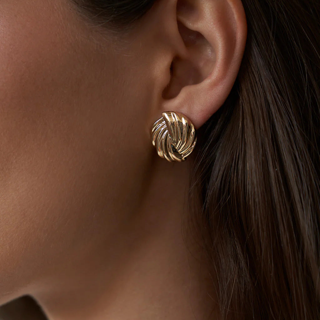 Round Earrings
