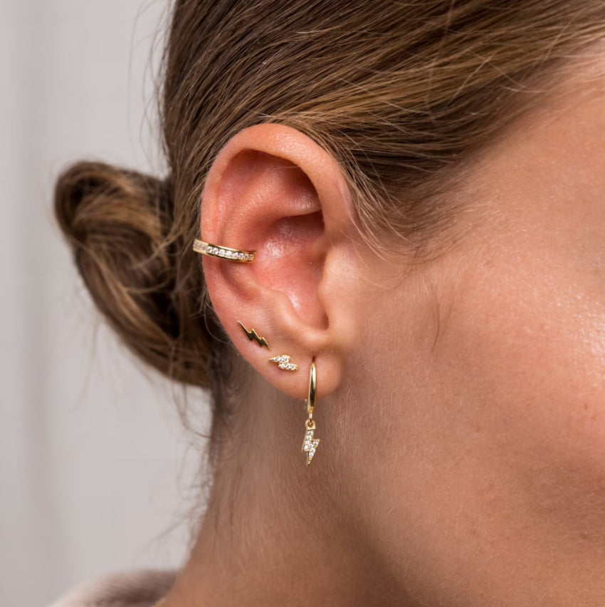 Diamond thunder earring