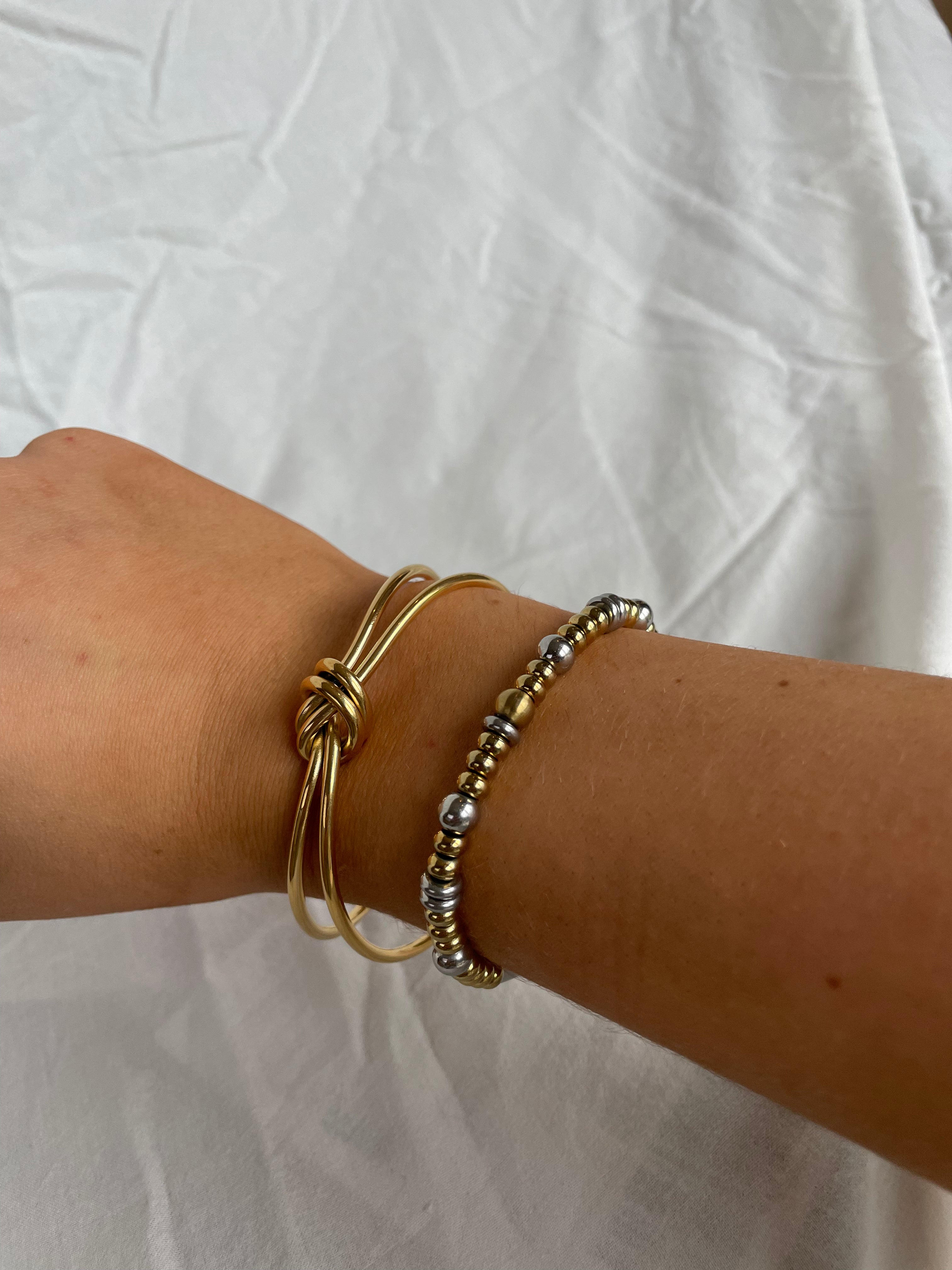 Knot bracelet