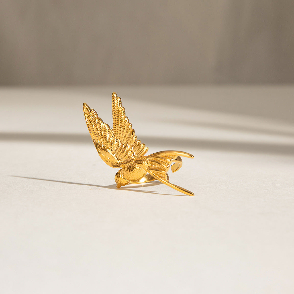 Dove Ring