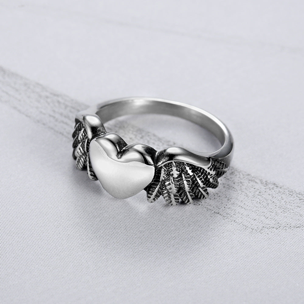 Heart wing ring