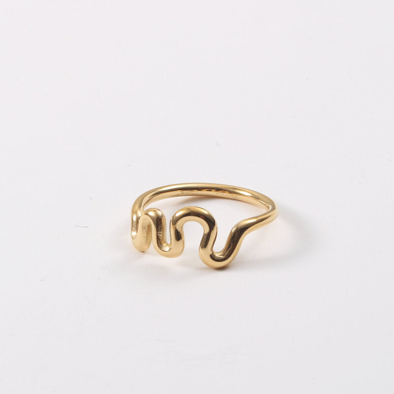 Curved Lines Ring